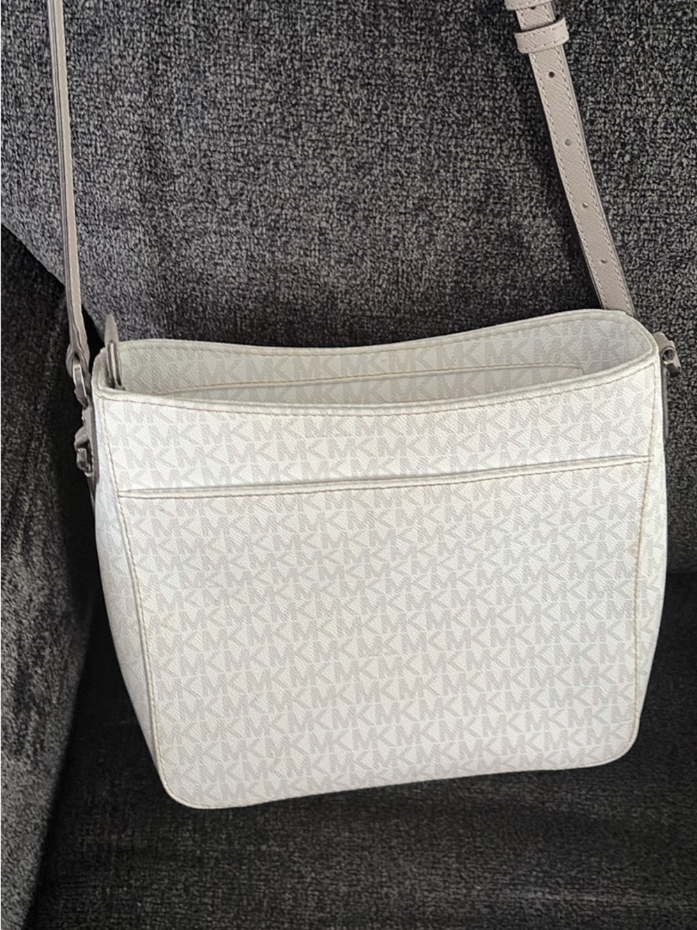 Michael Kors Crossbody Bag - Picture 2 of 4